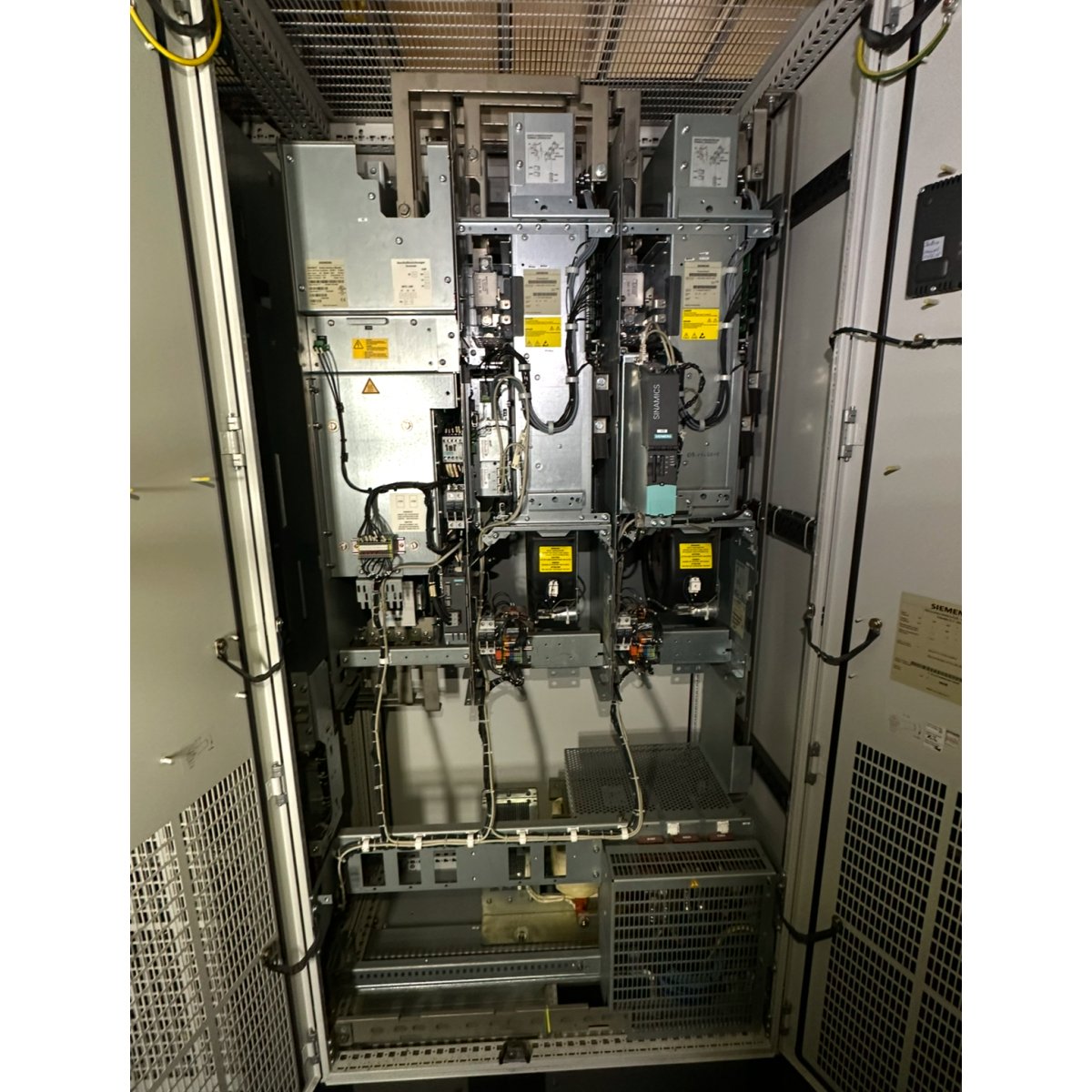 Siemens 6SL3710-7LE32-1AA0-3