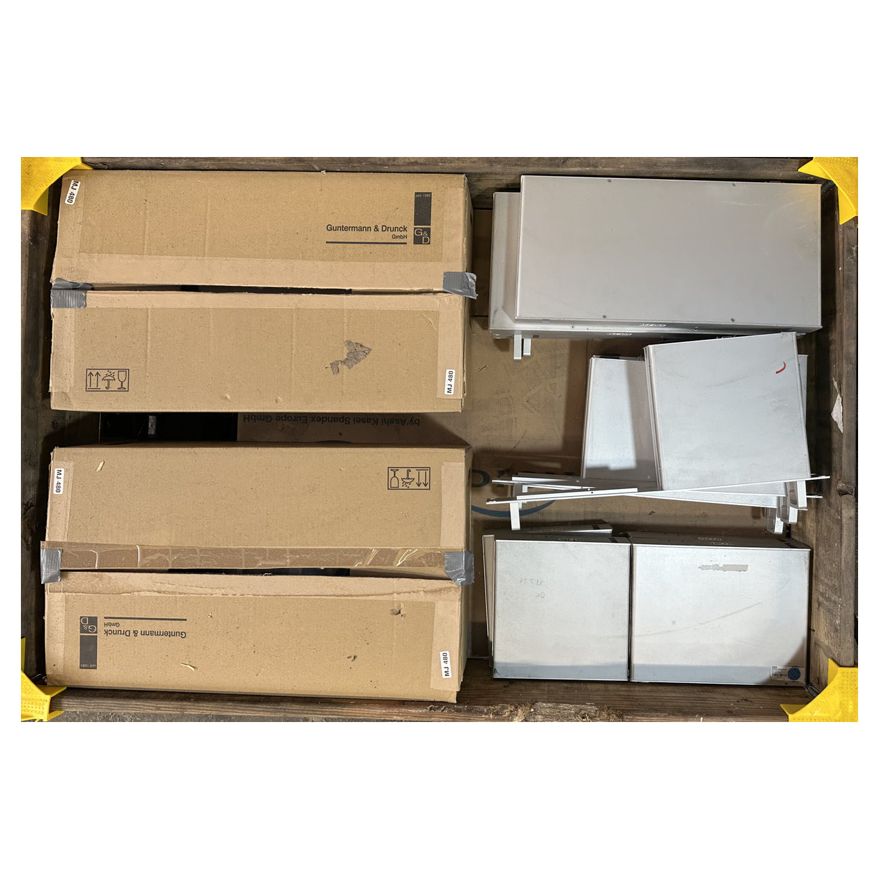 Box MJ80 Posten G&D KVM Systeme CATVision DP-Vision miniMux_2