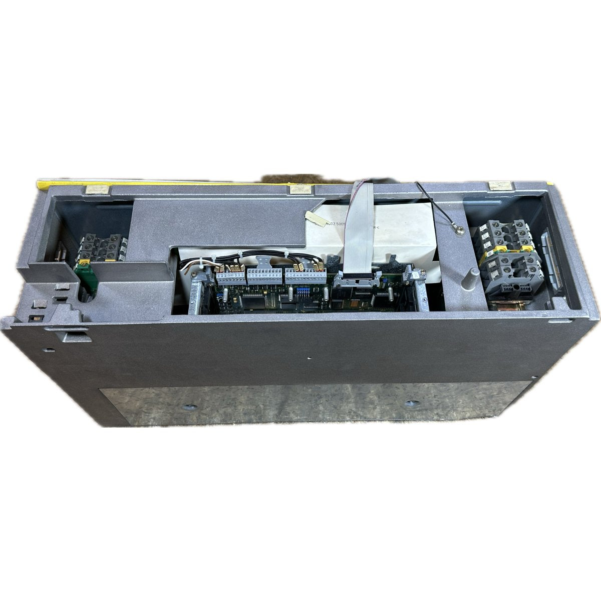 .FJ70 Frequenzumrichter Siemens 6SE7022-6EC61 Schanier Defekt_3