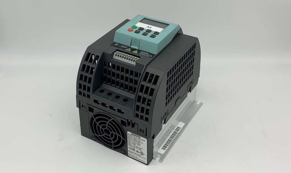 LK1976 Motorsteuerung Siemens 6SL3211-0AB21-1UA1 Ver. D01/1.21