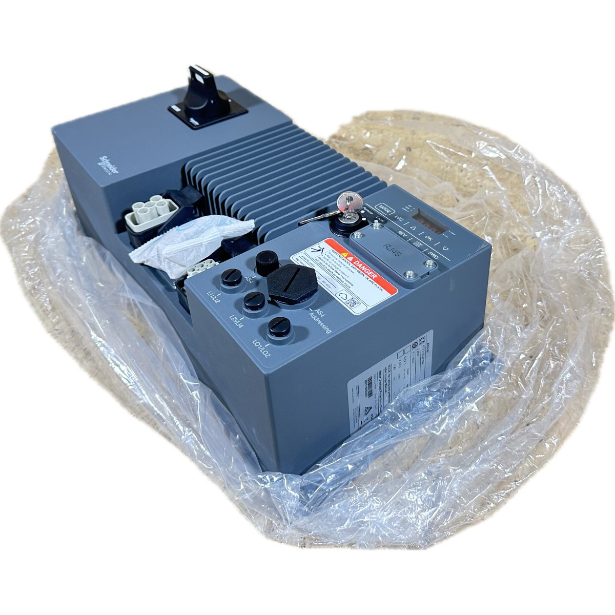 Schneider ATV310LU22N4-3