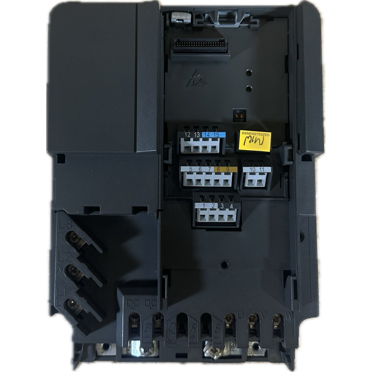 Siemens 6SE6420-2UD24-0BA1-4