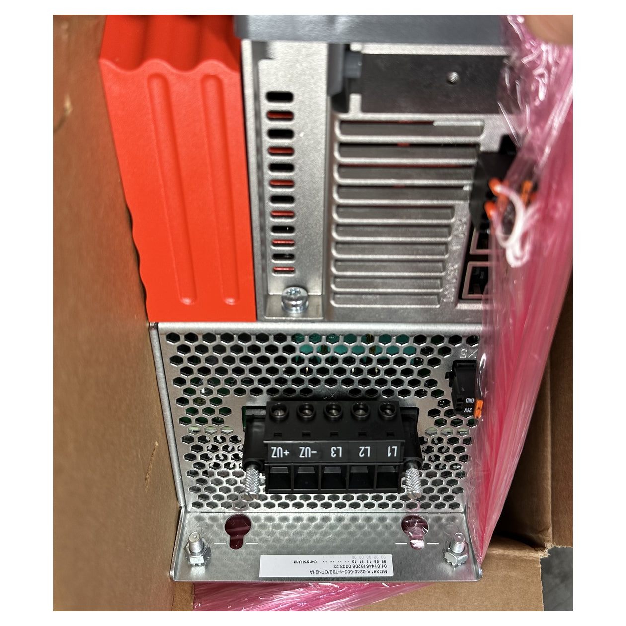 LK4773 Frequenzumrichter Inverter SEW MDX91A-0240-503-4-T02/CFN21A 11KW 3.22_6
