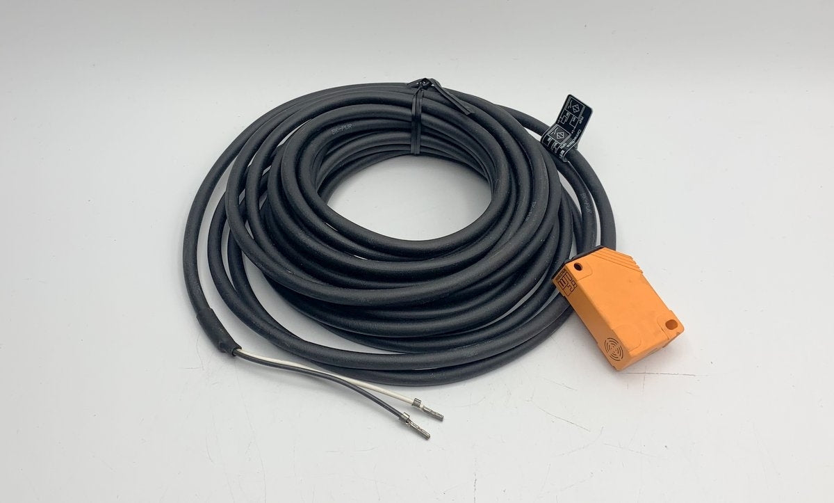 LK732 Induktiver Sensor IFM IN5228 ohne Original Karton Schaltabstand 4 mm