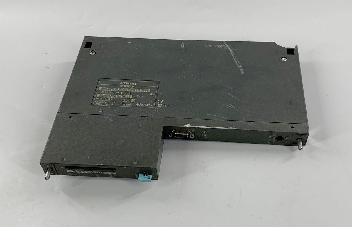 LK915 Siemens 6ES7 412-1XF03-0AB0 6ES7412-1XF03-0AB0 E4 gebrochen