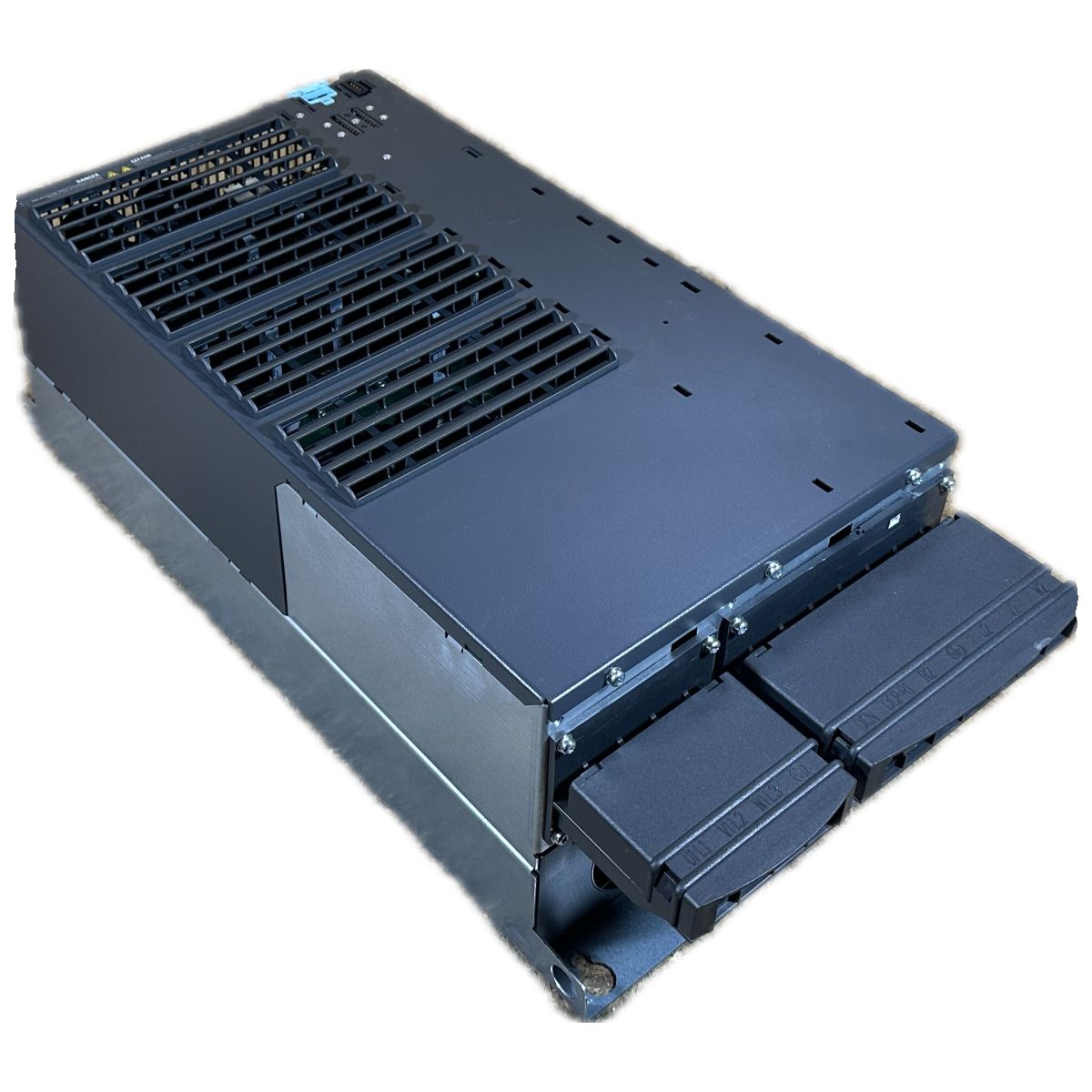 NJ012 Power Module Siemens 6SL3224-0BE33-0AA0