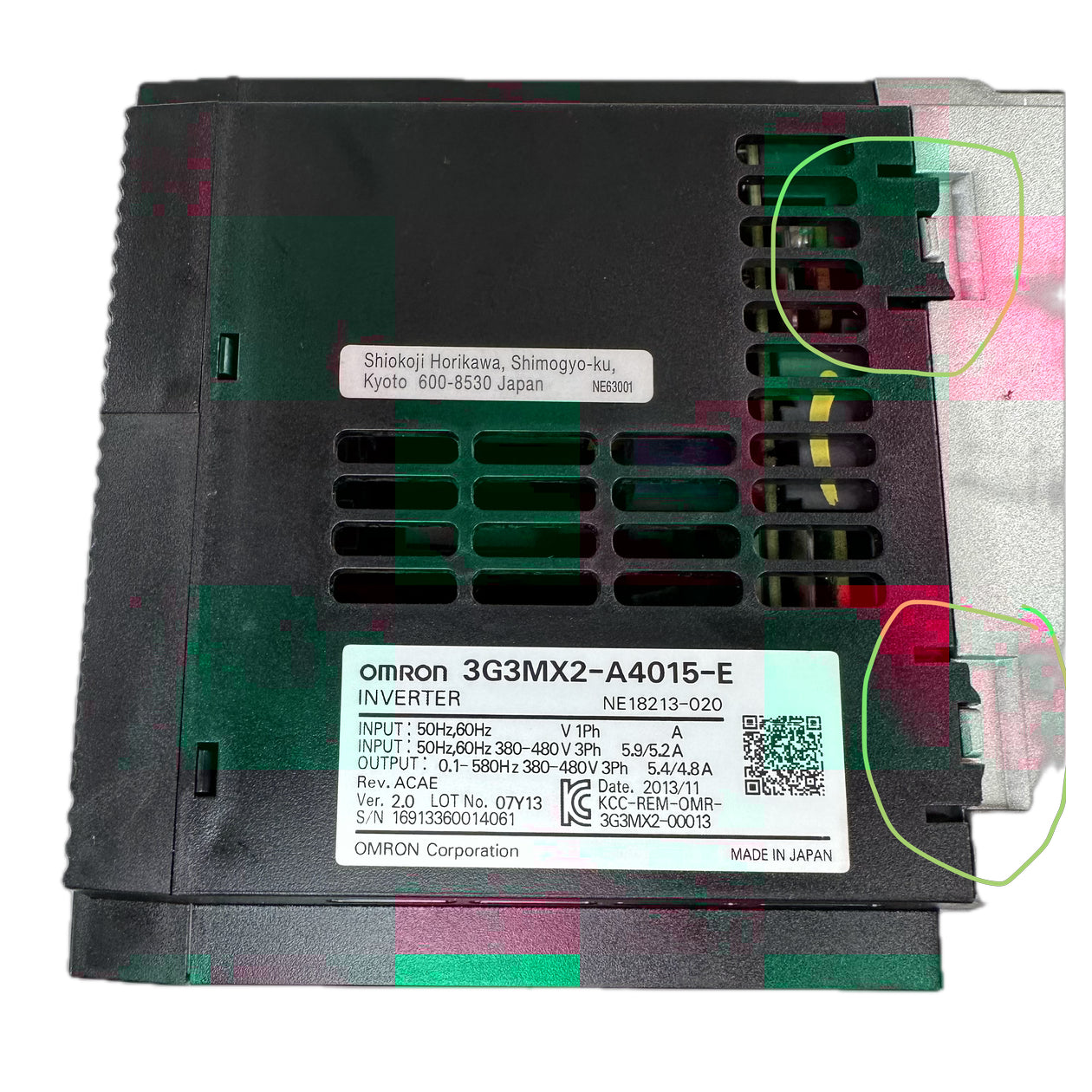 NJ334 Frequency Converter Omron 3G3MX2-A4015-E 1.5KW housing damage_4