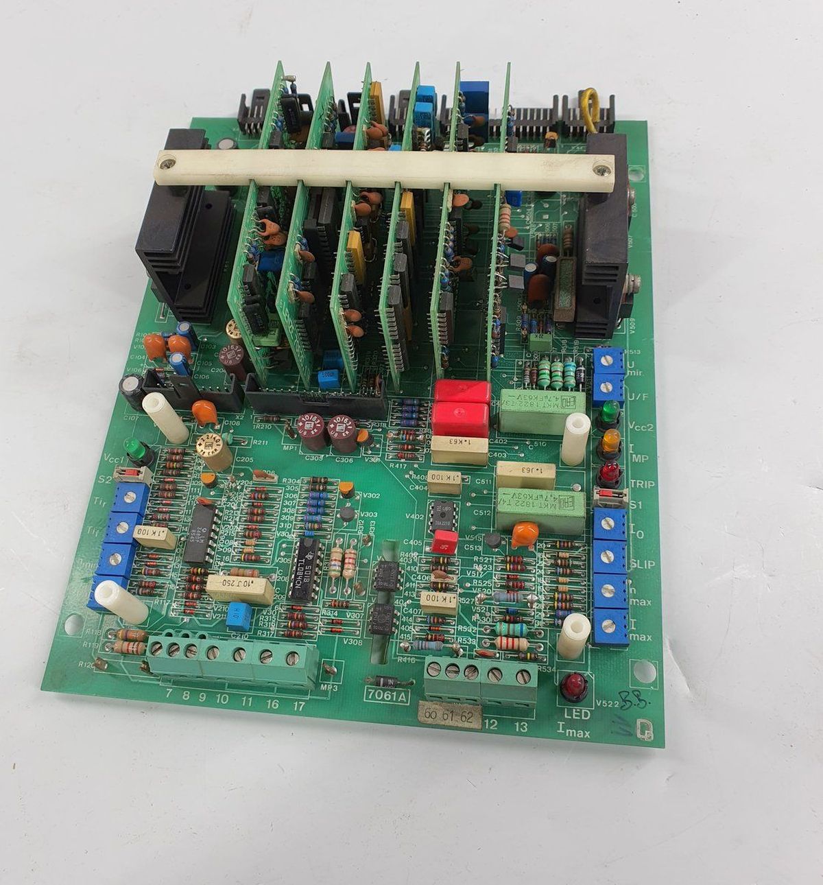 PP9938 Inverter board Lenze 7061 Ad2 33.7061A2
