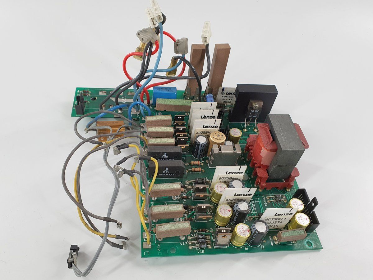 PQ1575 Inverter board Lenze 6035 L1 33.6035L0-13.001