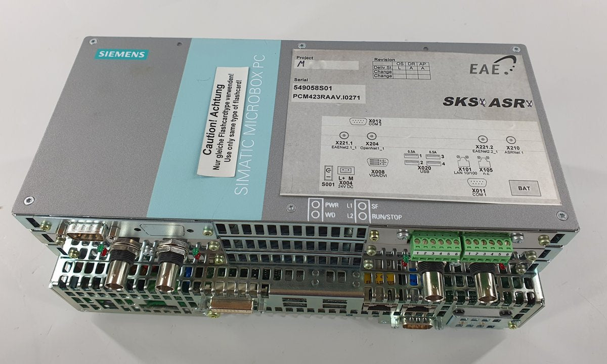 PQ2408 Industrie PC EAE PCM423RAAV Siemens 6ES7647-7BE20-0NX0 IPC427C
