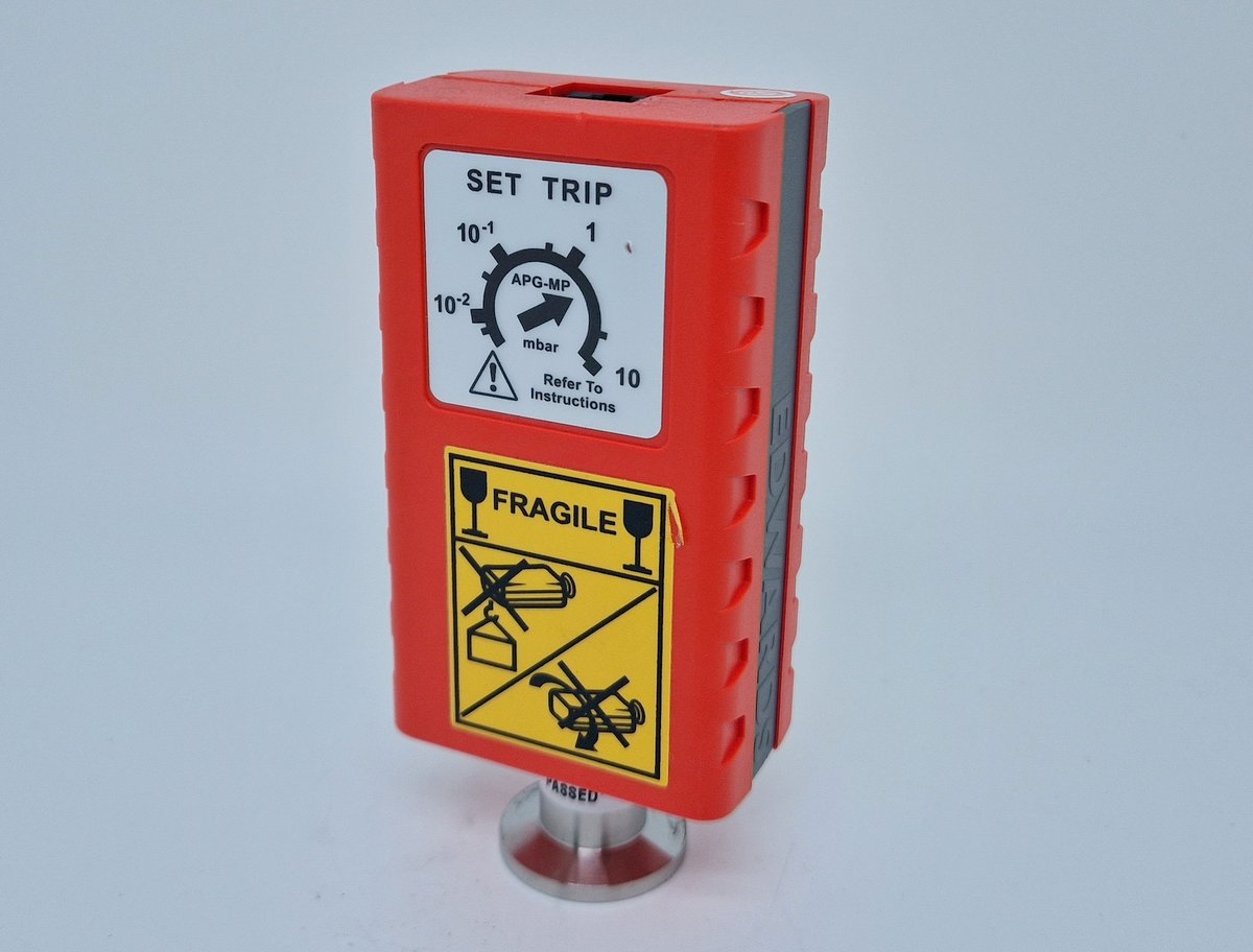 PQ3149 Pirani gauge Vakuummeter Edwards APG-MPB-15V-NW16