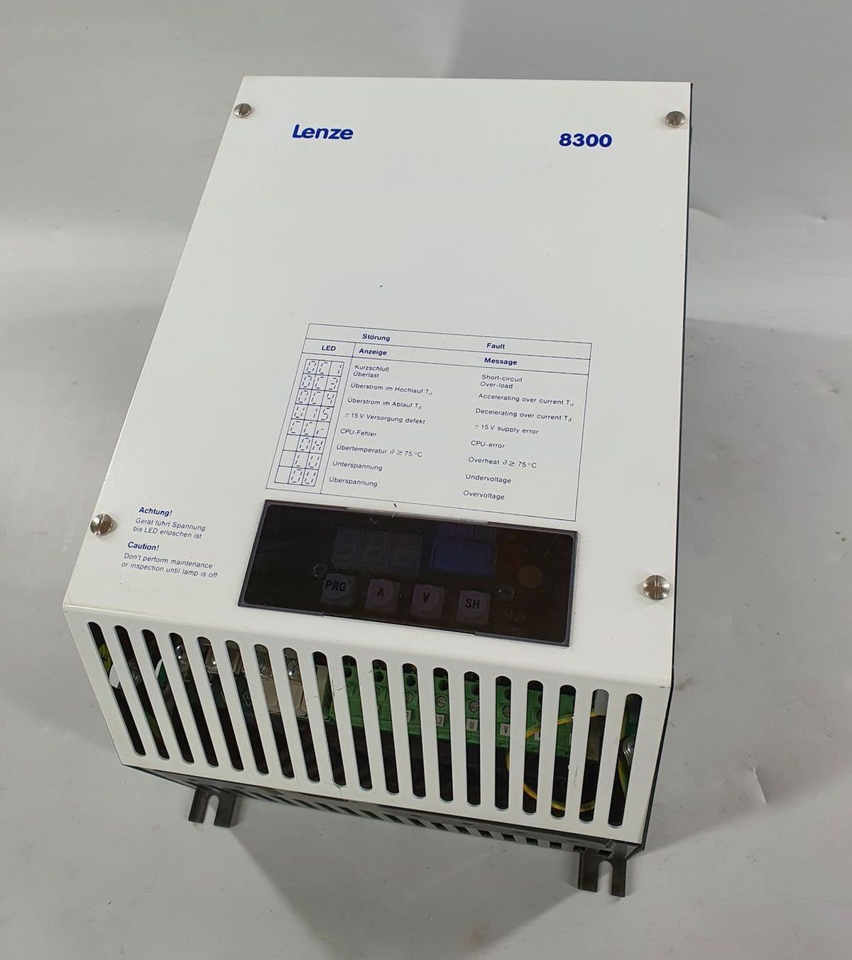 PQ633 Frequenzumrichter Lenze 8309 8300 33.8309-E.1P.23