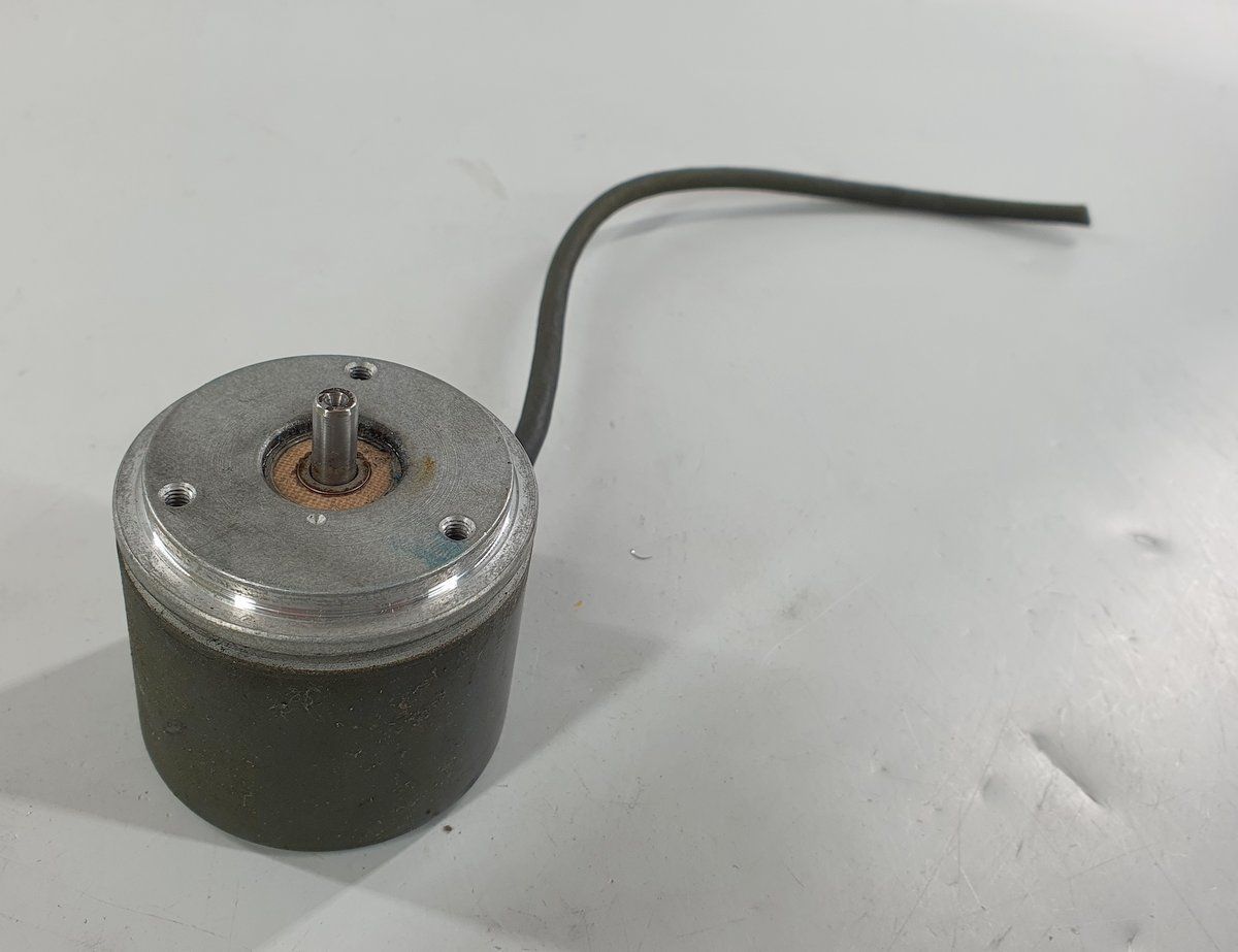 PQ737 Drehgeber Heidenhain ROD 436.0003-1024 261 436 49