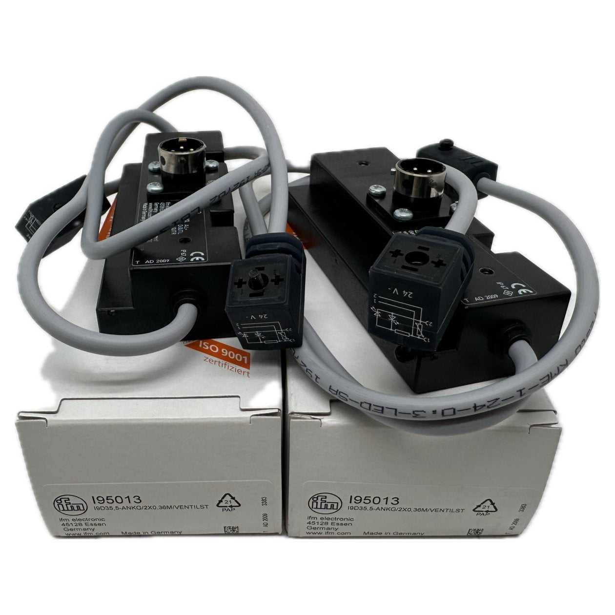 AJ1134 Posten 2 Stück Induktiver Sensor IFM I95013