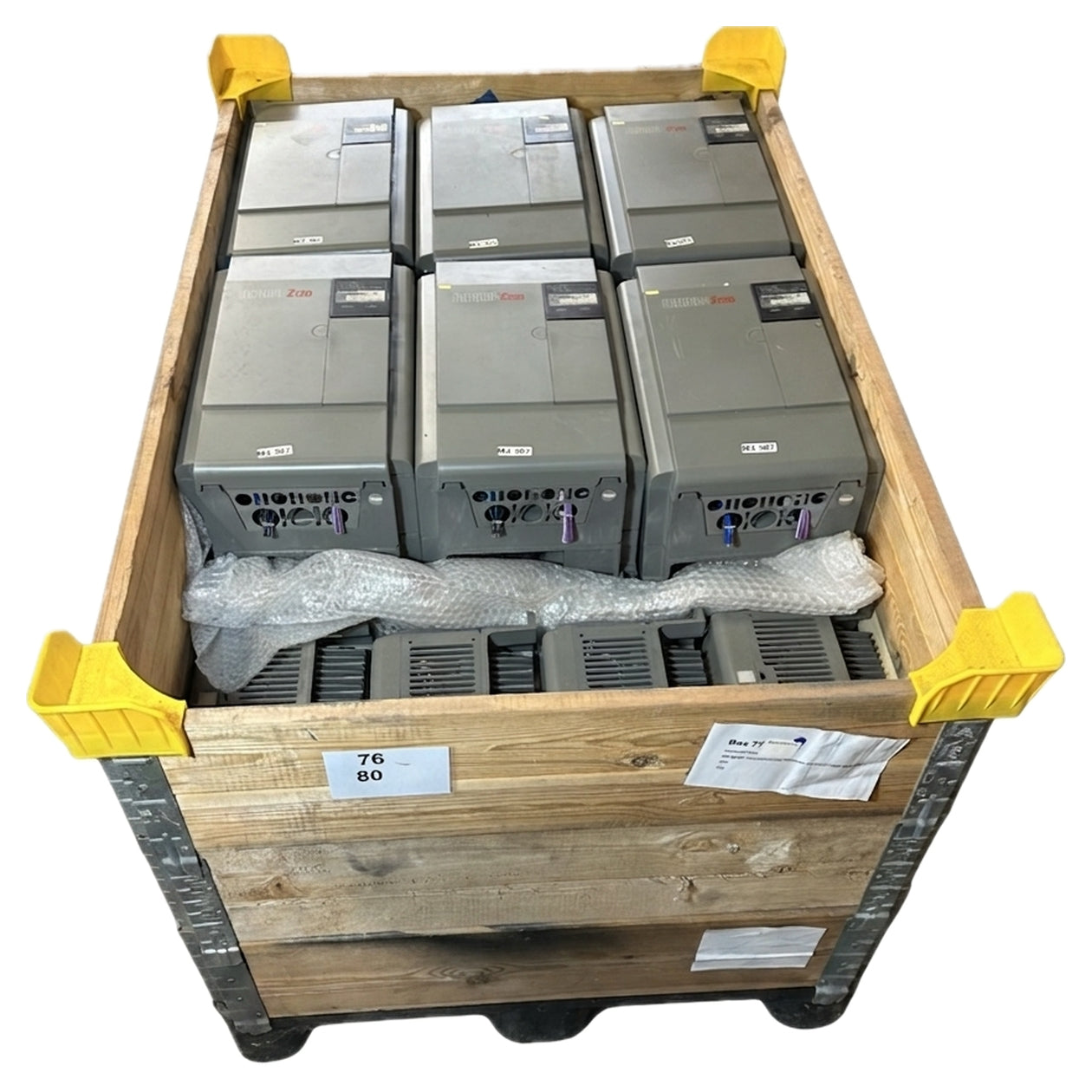 Box MJ77 Posten Mitsubishi Freqrol-Z120 FU FR-Z120-S3.0K 3kW