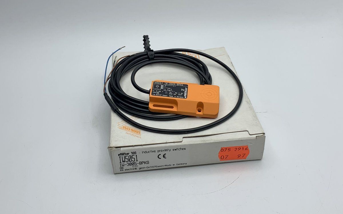 LK1434 Induktiver Sensor Ifm IW-3005-BPKG IW5051