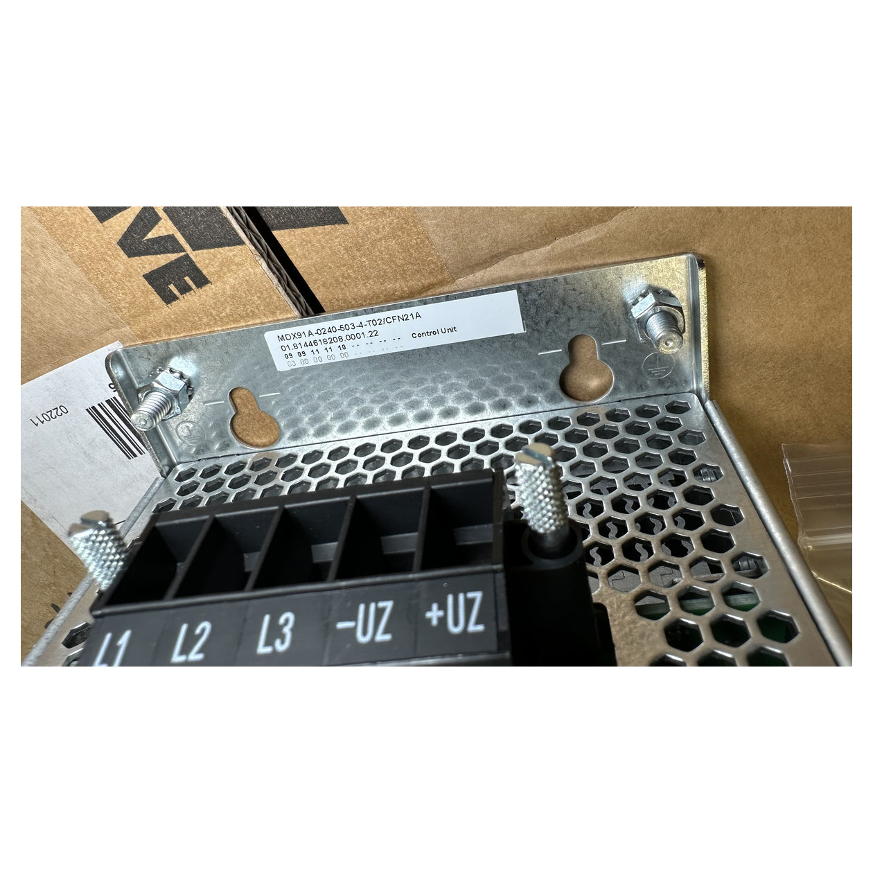 LK4755 Frequenzumrichter SEW MDX91A-0240-503-4-T02/CFN21A 11KW 1.22_6