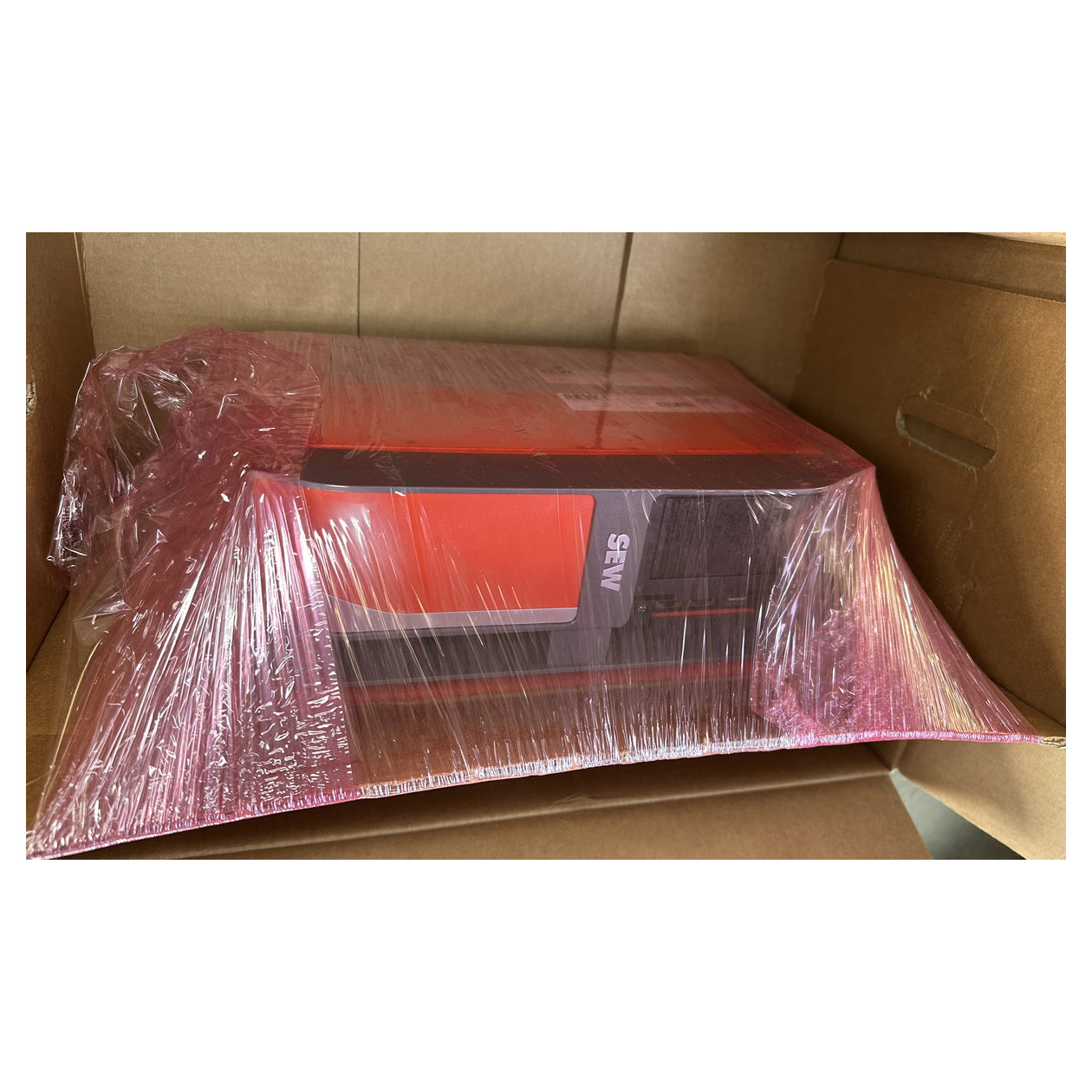 LK4773 Frequenzumrichter Inverter SEW MDX91A-0240-503-4-T02/CFN21A 11KW 3.22_4
