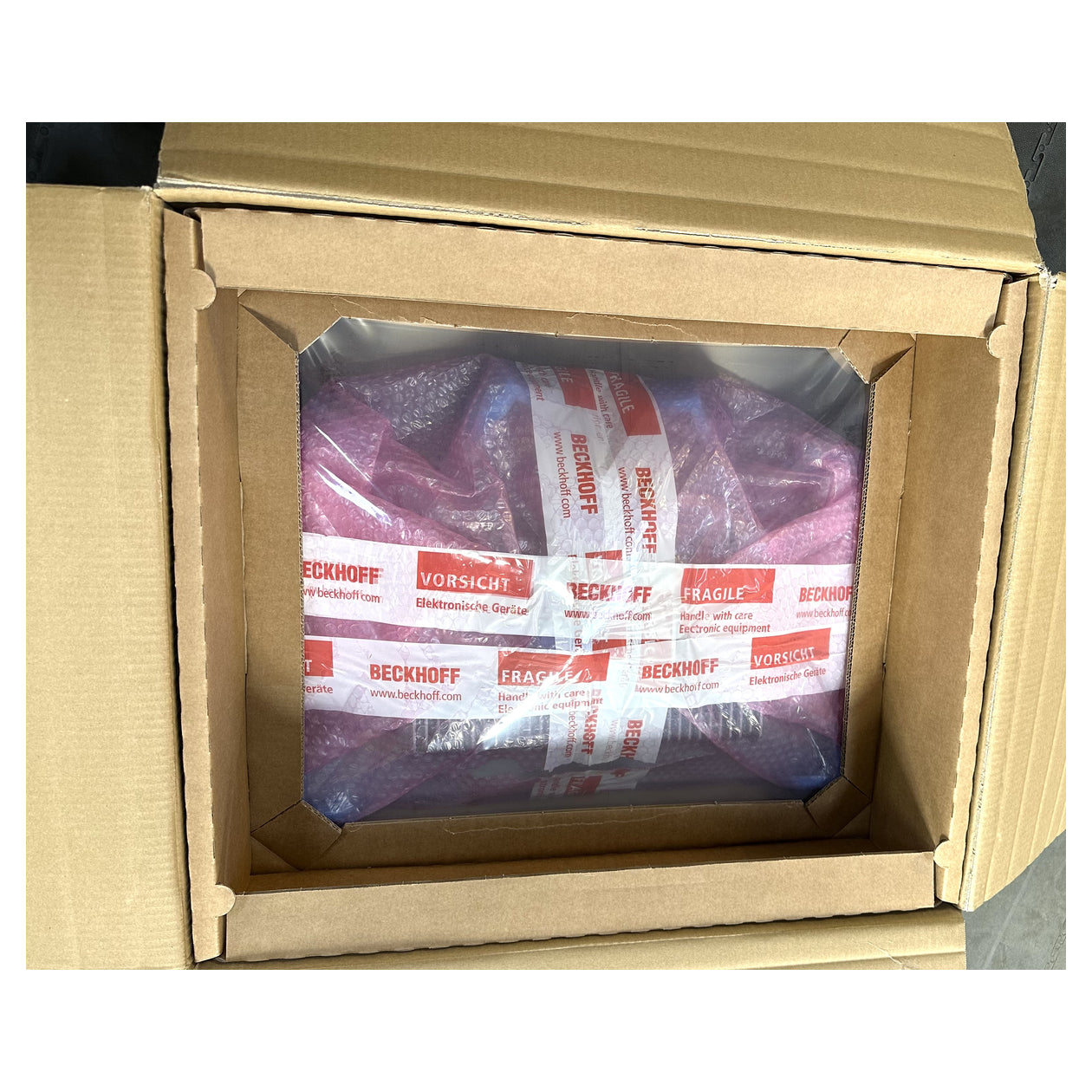LK4777 Touchpanel PC Beckhoff CP3224-2003-0020 24" Display_5