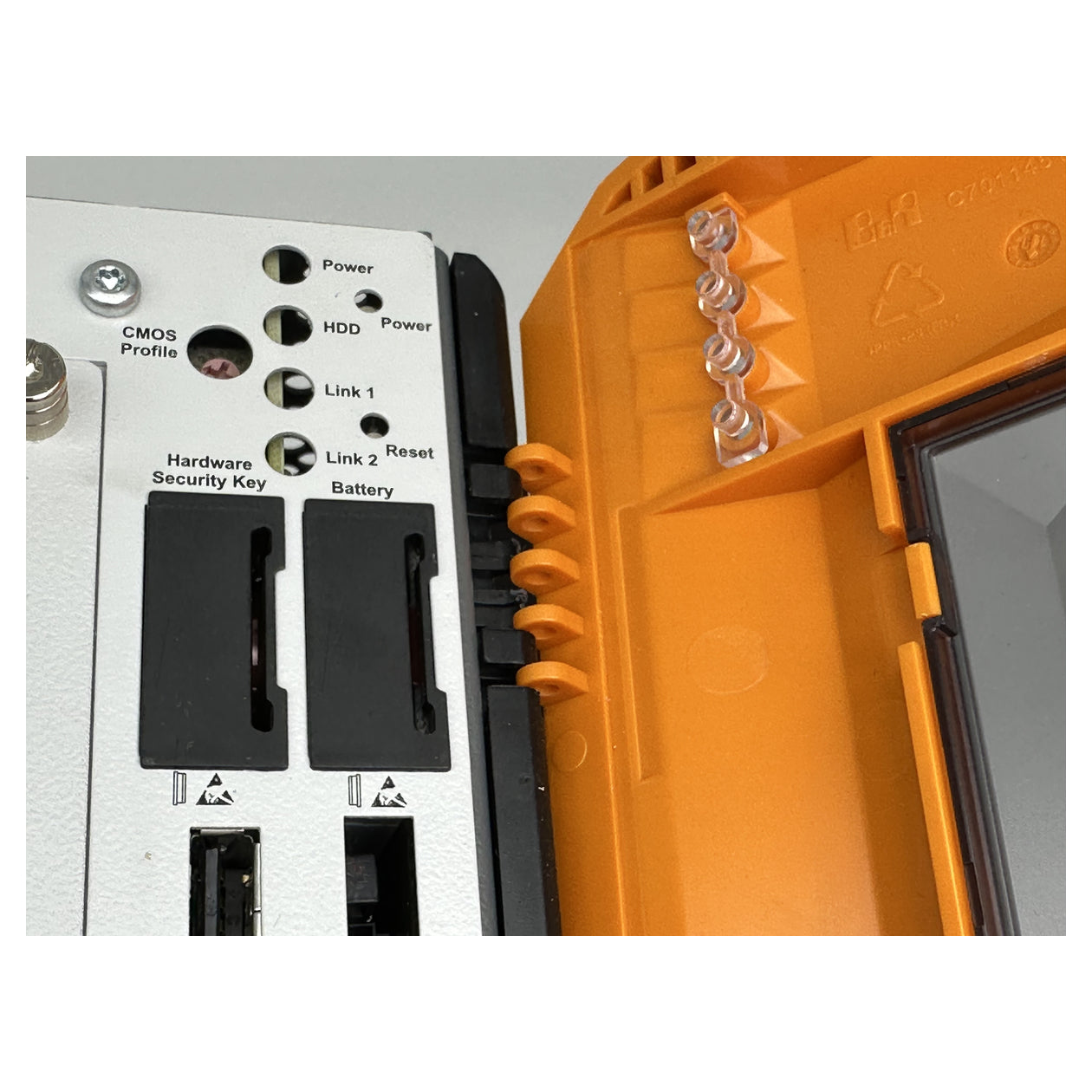 LK4789 Industrie PC B&R 5PC810.SX02-00 Rev E0_4