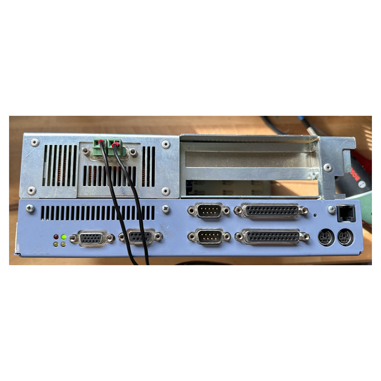 LK4843 Industrie PC B&R IPC5001.01 IPC 5000 3303 Seitenblech fehlt_2