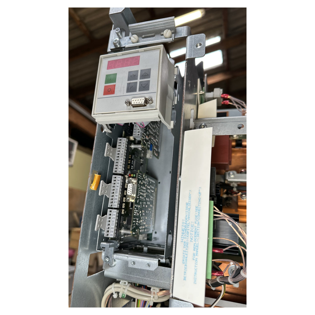 LK5130 Frequenzumrichter Siemens 6SE7033-2EG60 160KW_5
