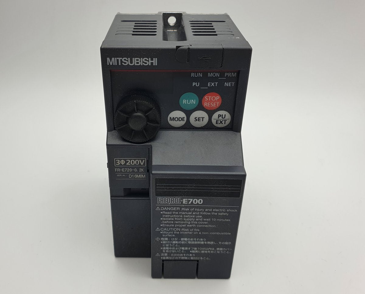 LK51 Frequenzumrichter Mitsubishi FR-E720-0.2K 0,2KW