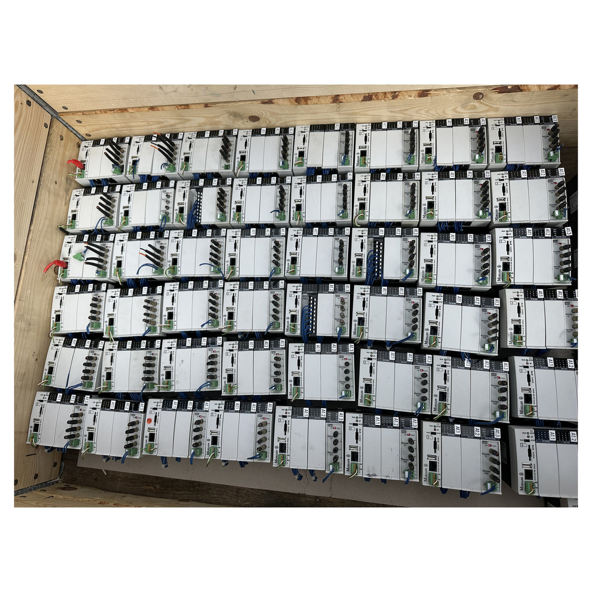 LK5333 Posten 48 Stück Moeller XC-CPU201-EC256K-8DI-6DO HWH XIOC-NET-IB-SO