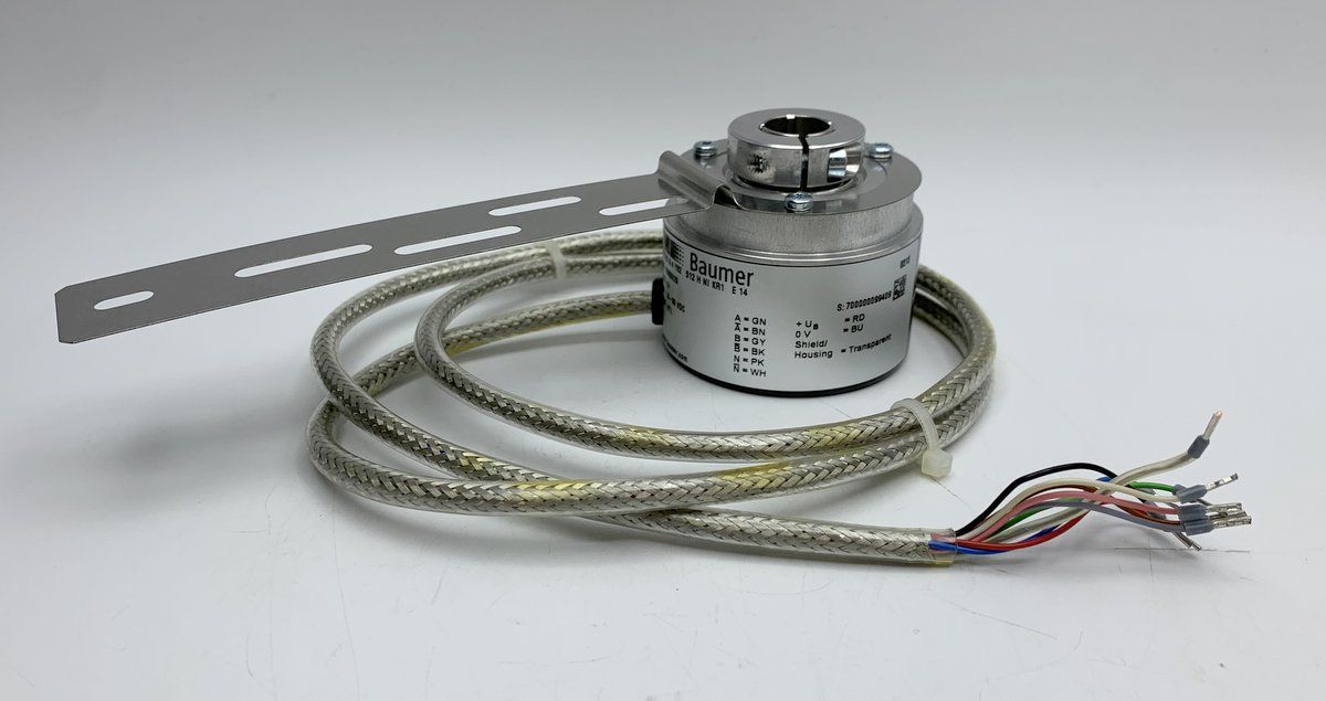 LK951 Encoder Drehgeber Baumer TD 21 A4 Y82 512 H NI KR1 E 14 11060029