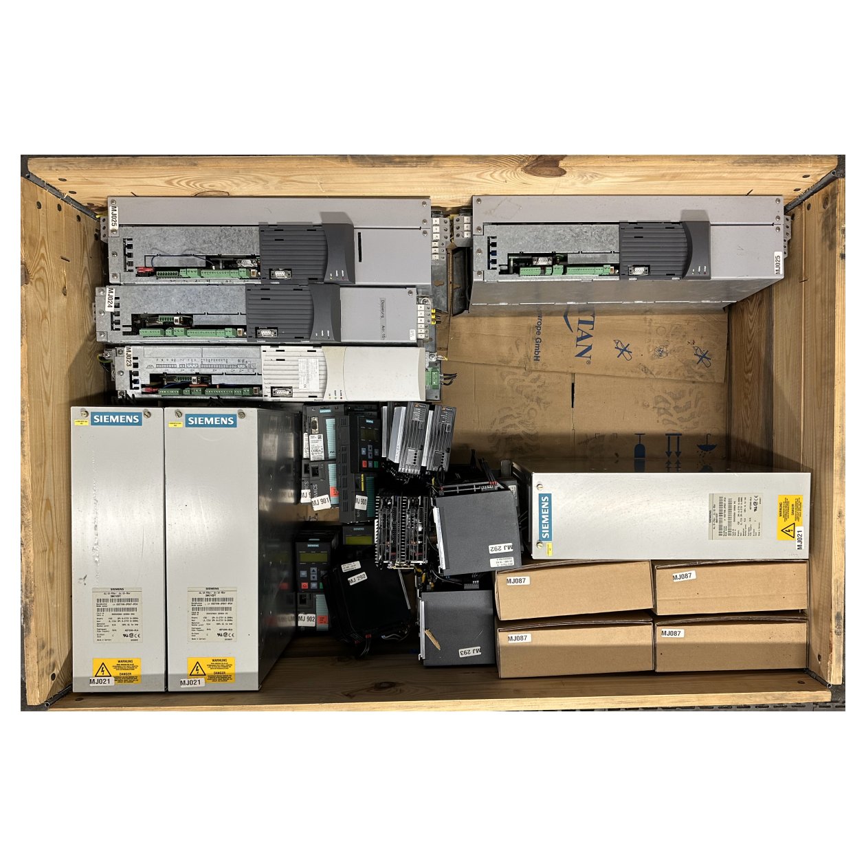 Box MJ9 Auktion | Posten 32 Stück | Refu Frequenzumrichter, AEG Thyristorsteller etc._2