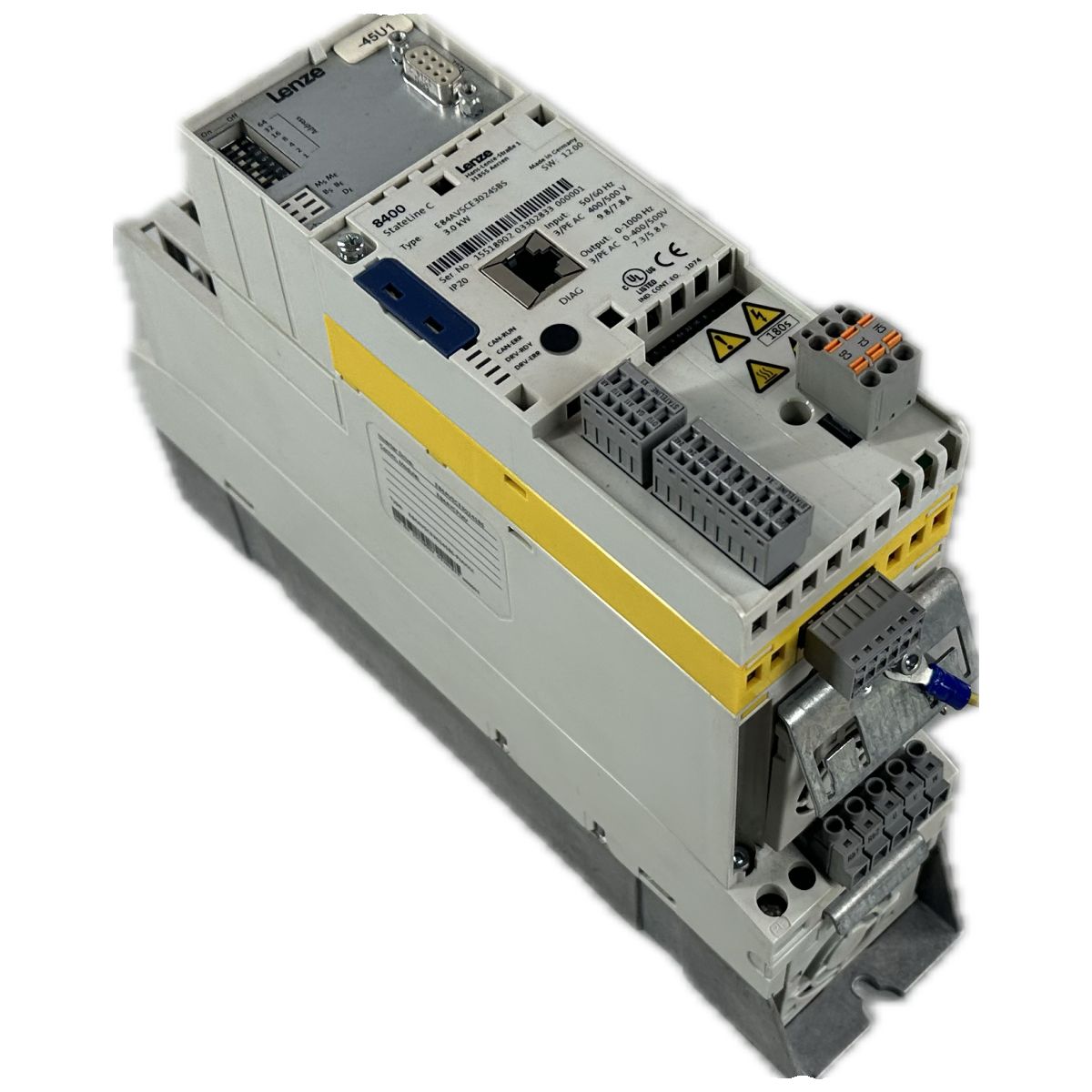 NJ028 Frequenzumrichter Lenze E84AVSCE3024SBS 3,0kW