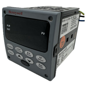 NJ102 UDC2500 Controller Honeywell DC2500-C0-0A00-200-00000-00-0