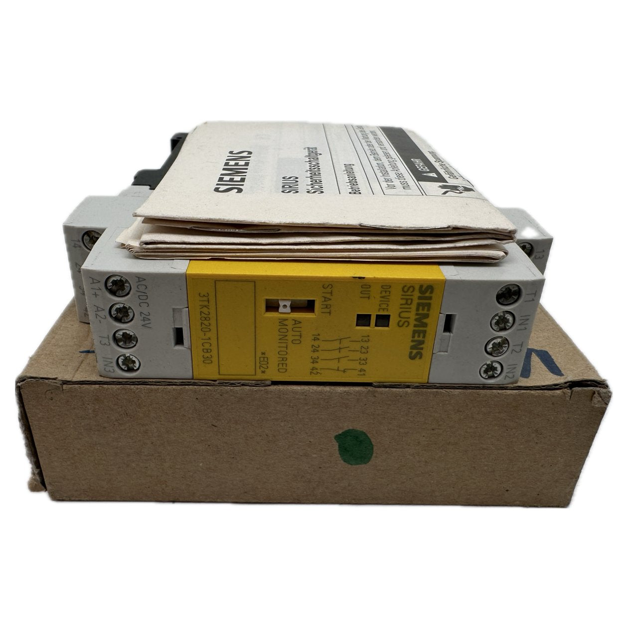 NJ150 Sicherheitsschalter Siemens 3TK2820-1CB30 Verpackung verschmutzt