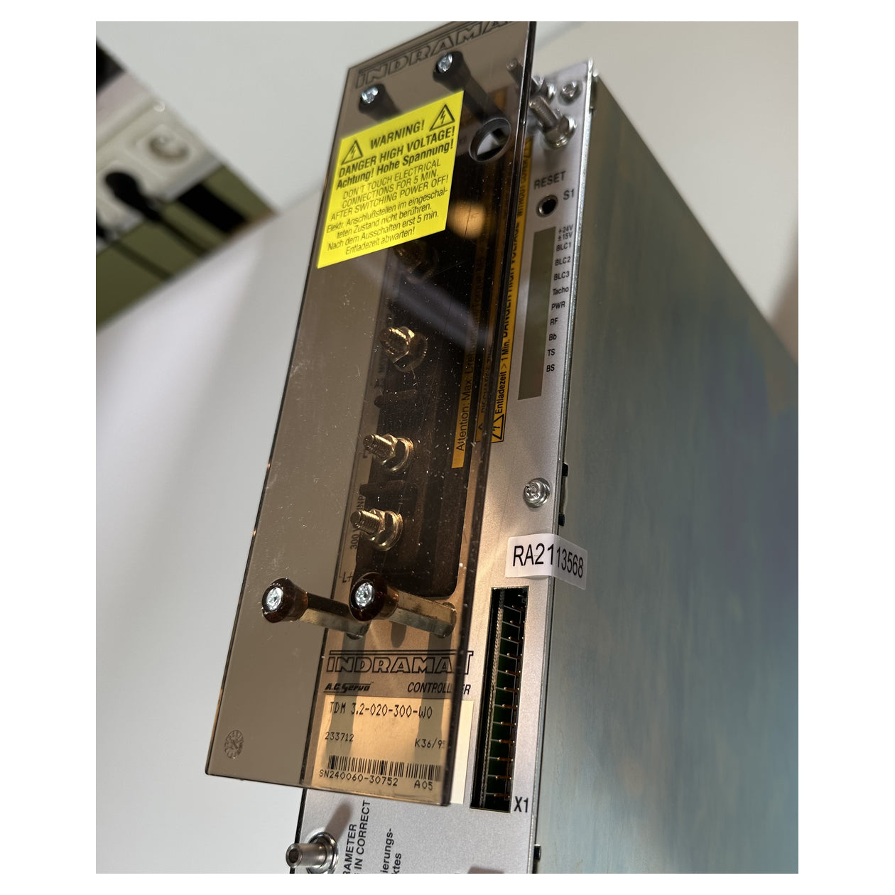 NJ343 Servoverstärker Indramat TDM3.2-020-300-W0_5