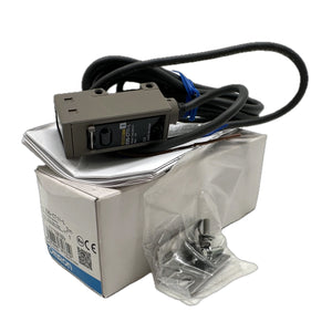 NJ506 light barrier transmitter Omron E3S-CT11-L OVP