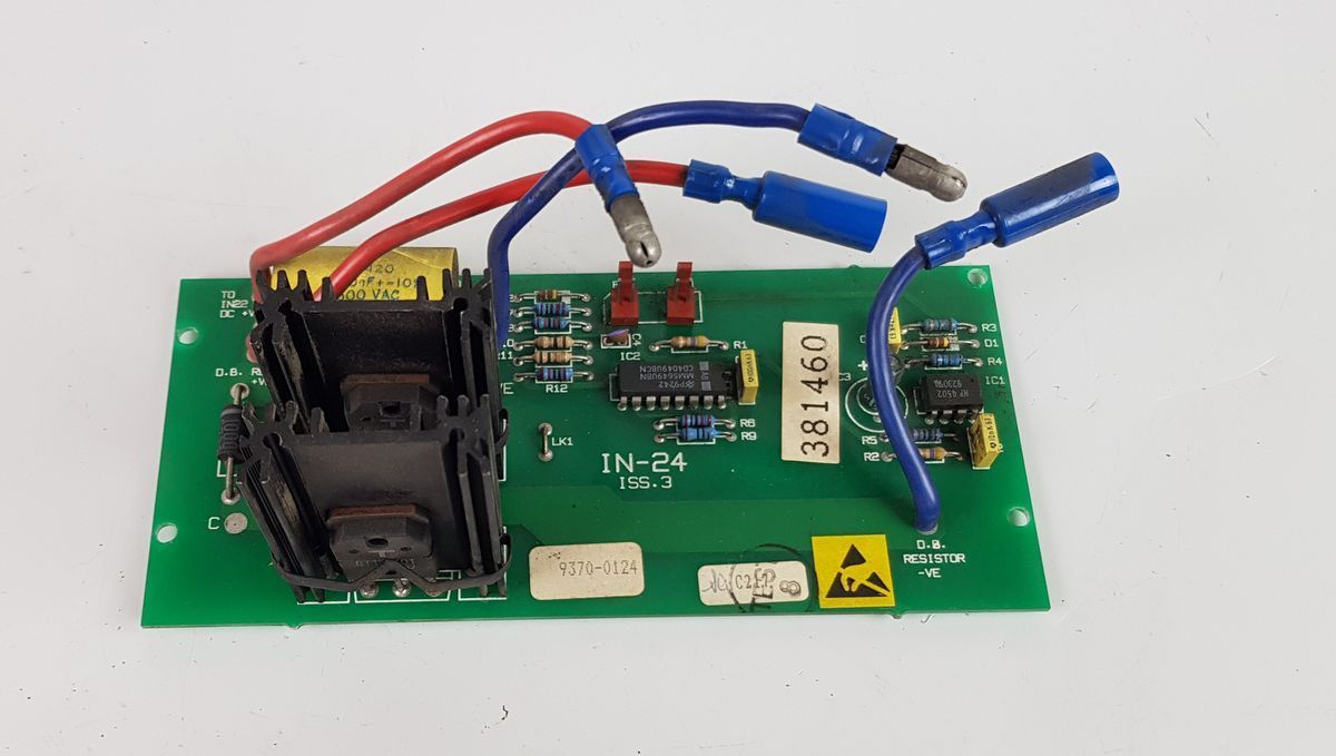 PP8559 Control Techniques 9370-0124 IN-24 ISS.3 aus Flux Vector V400