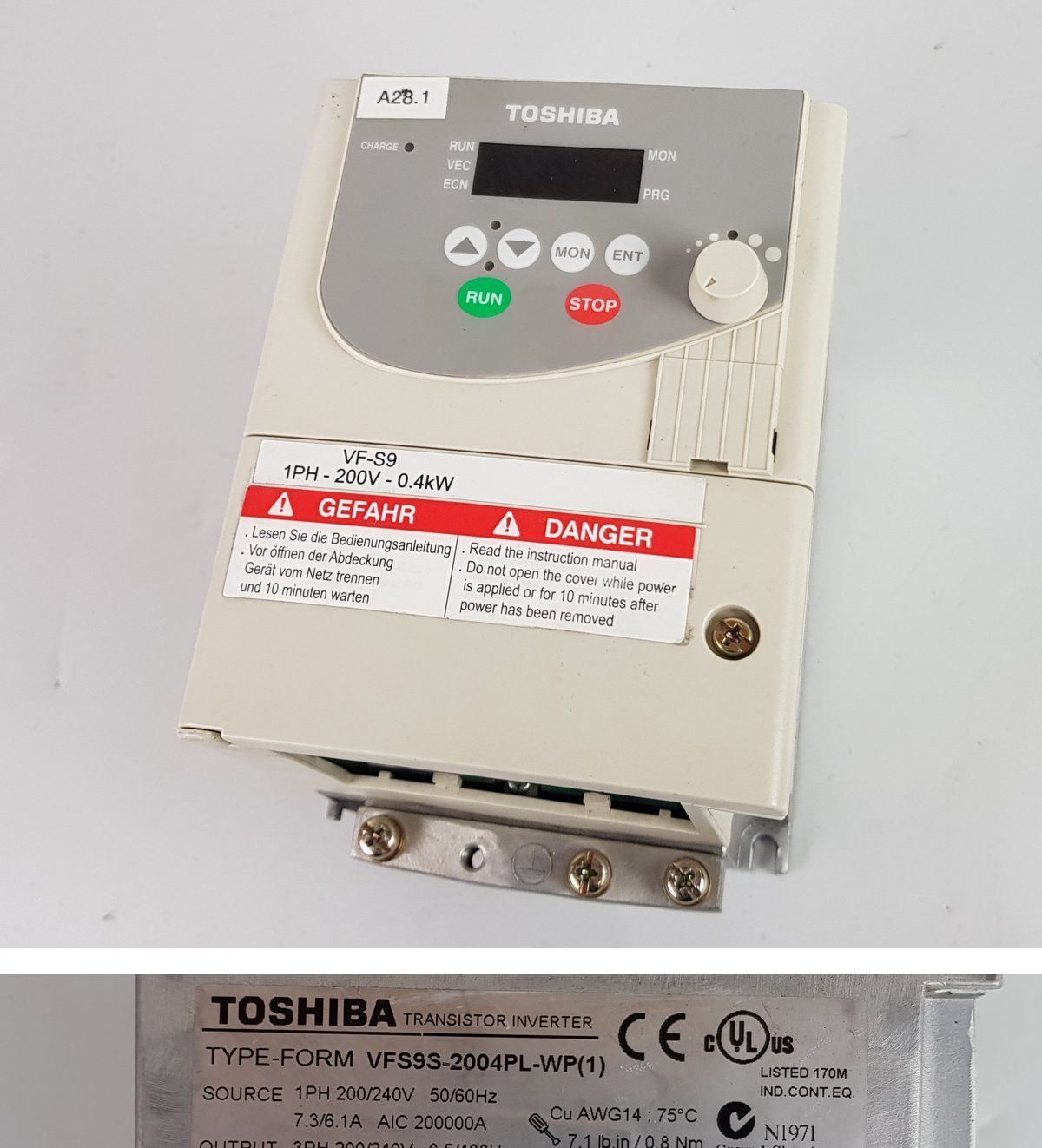 PP8816 Frequenzumrichter Toshiba VFS9S-2004PL-WP 0,4KW