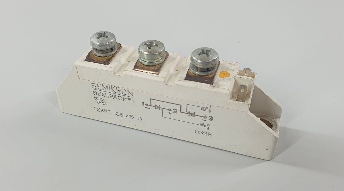 PQ1600 Thyristor Semikron SKKT105/12D Semipack