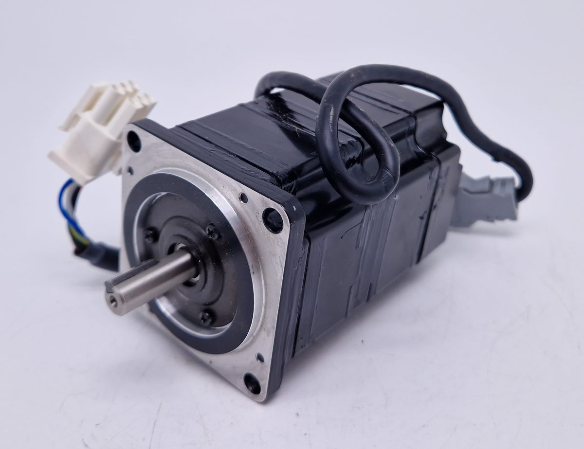 PQ3359 AC Servo Motor Yaskawa SGMPH-01A1E4C