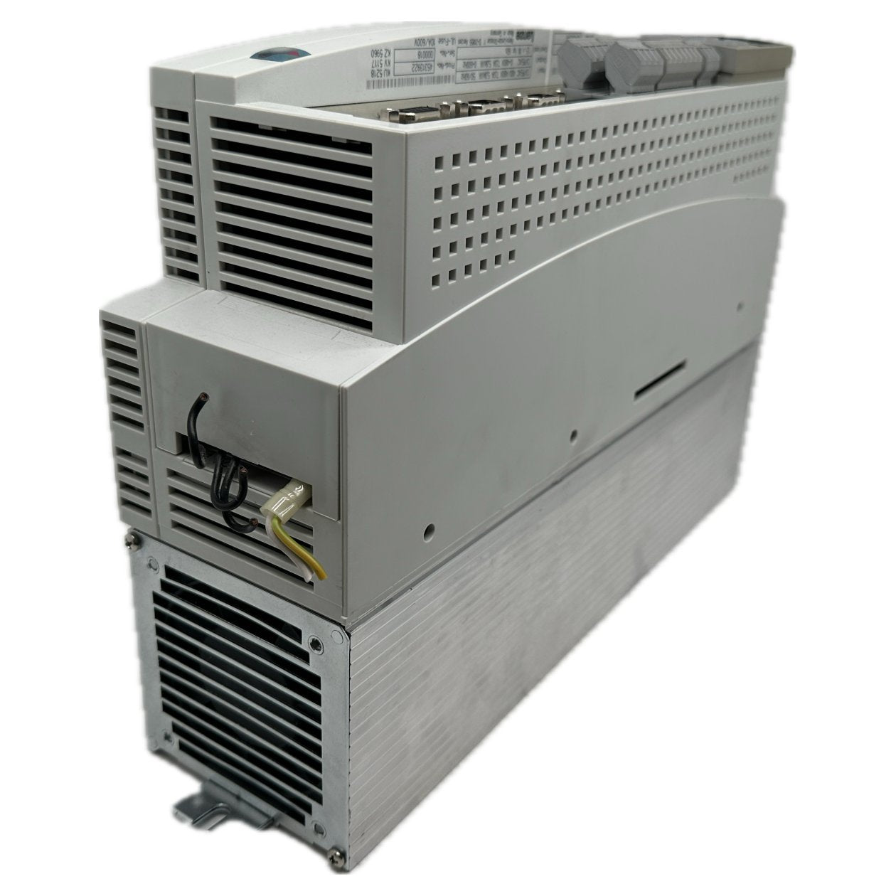 Frequenzumrichter Lenze EVF9324-EV 33.9324VE.3L.21 5,8kVA 0-600Hz_2