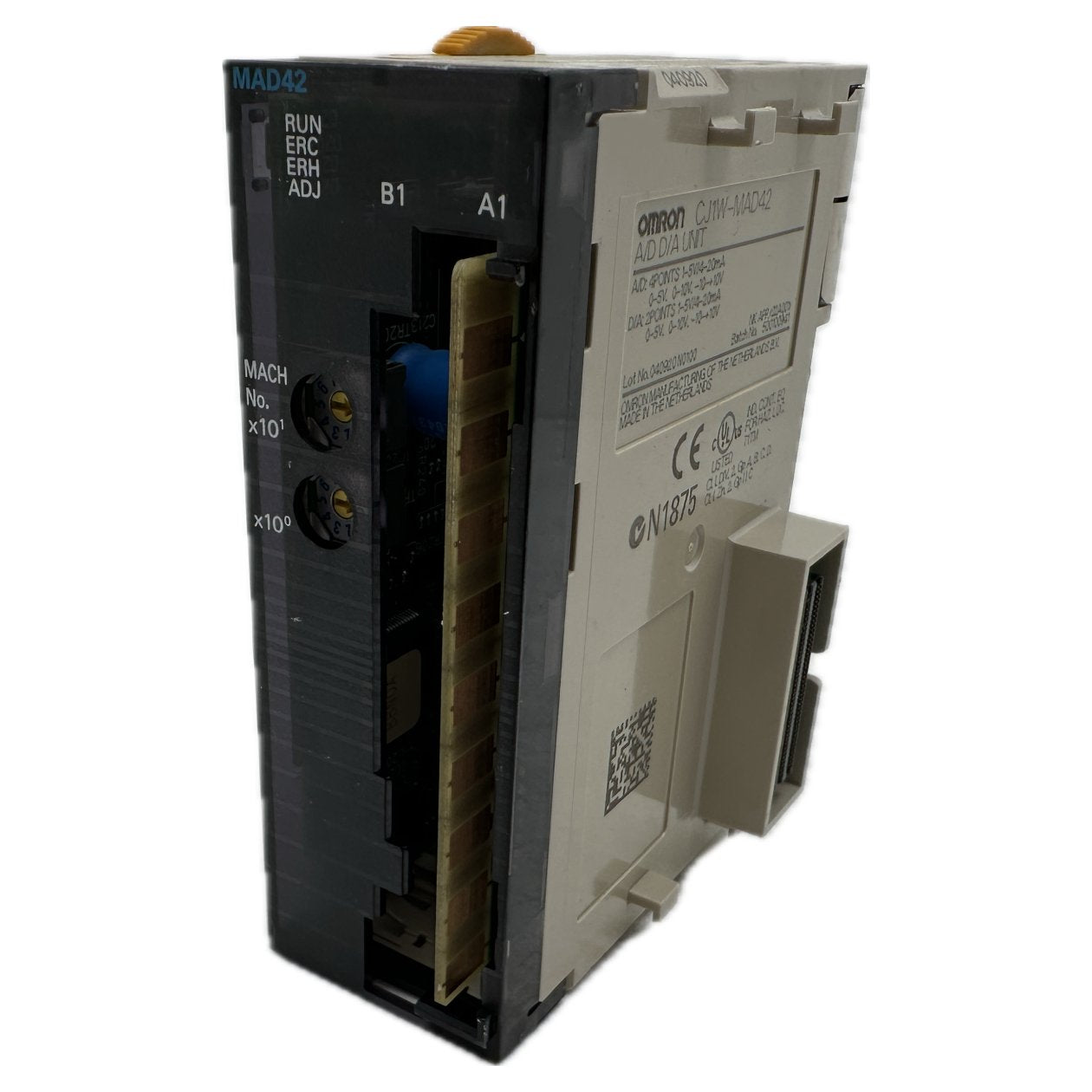PQ5206 A/D D/A Unit Omron CJ1W-MAD42