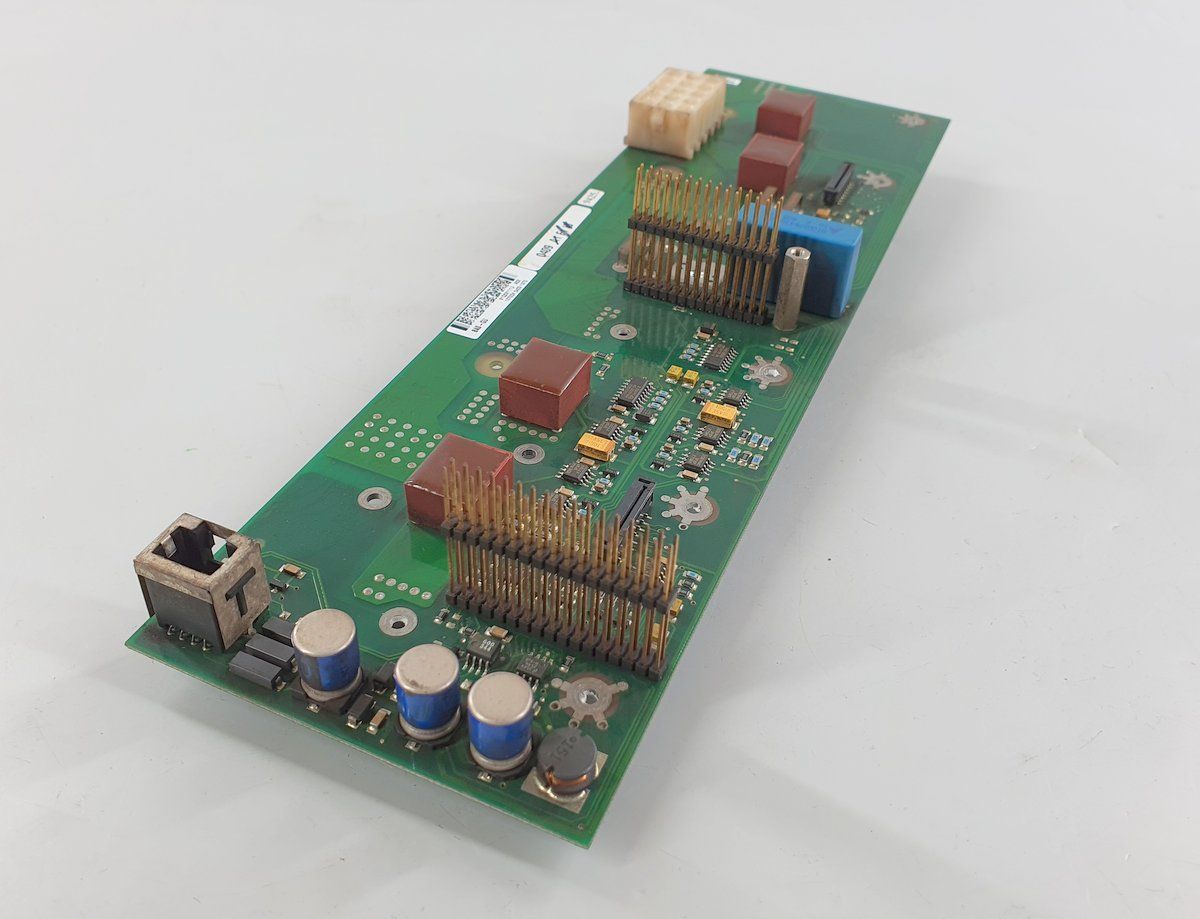 PQ818 Servoregler board ABB BAS-GU 81Q03111U A03