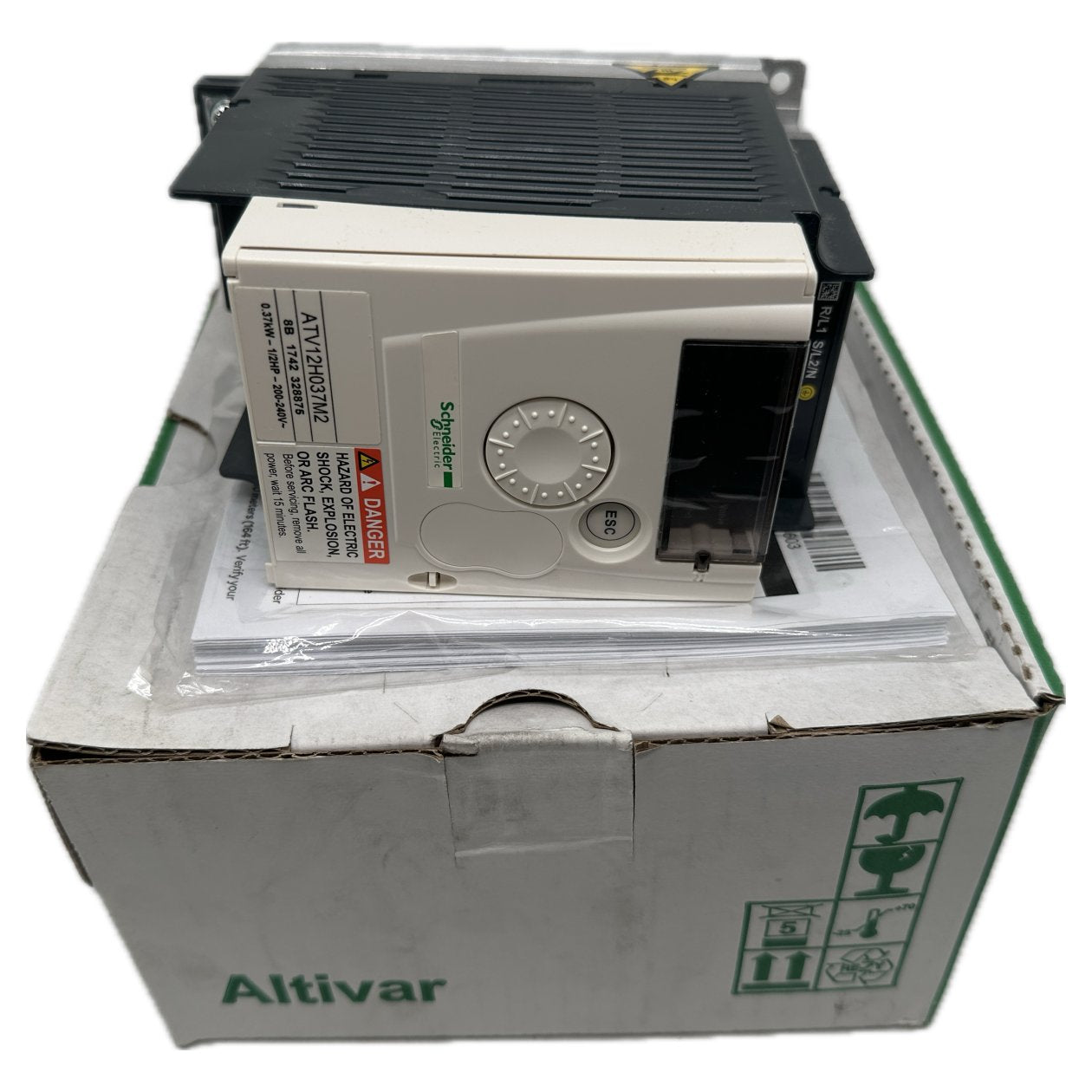 RJ347 Frequenzumrichter Schneider Electric ATV12H037M2